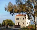 Dom z kamienia na wschodzie Krety