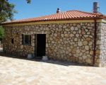 Dom wolnostojący z widokiem na morze i gaje oliwne